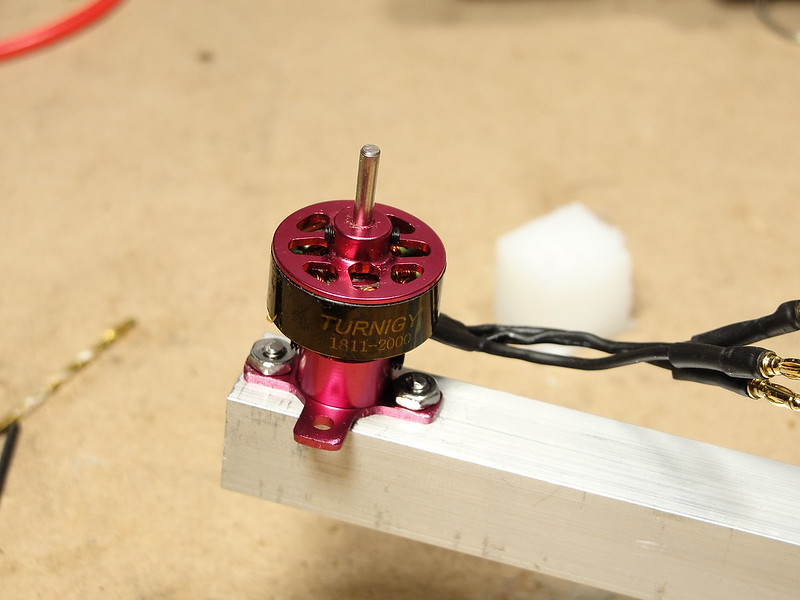 turnigy 1811-2000 brushless motors